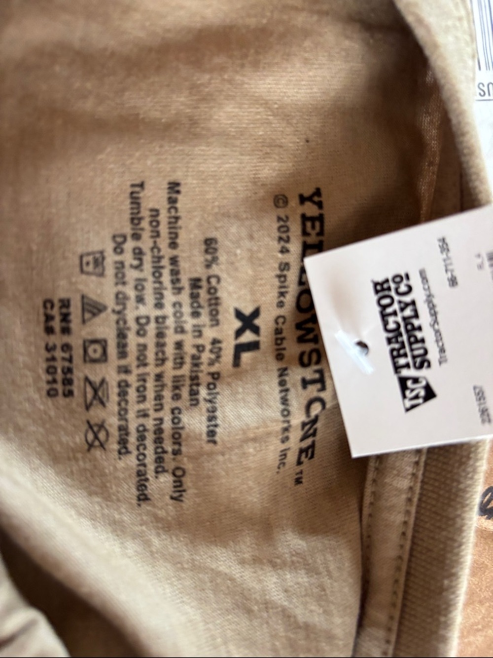 Yellowstone Dutton Ranch Graphic Tee - Tan - Picture 8 of 9